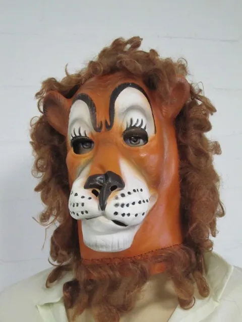 Masken 8