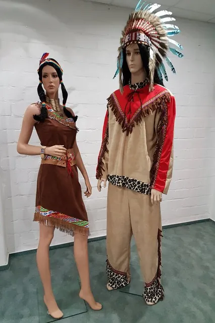 Western 11